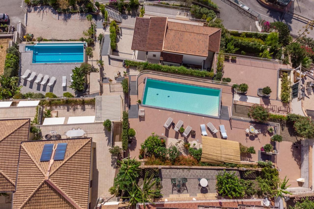 Vila Taormina Skyline Exteriér fotografie